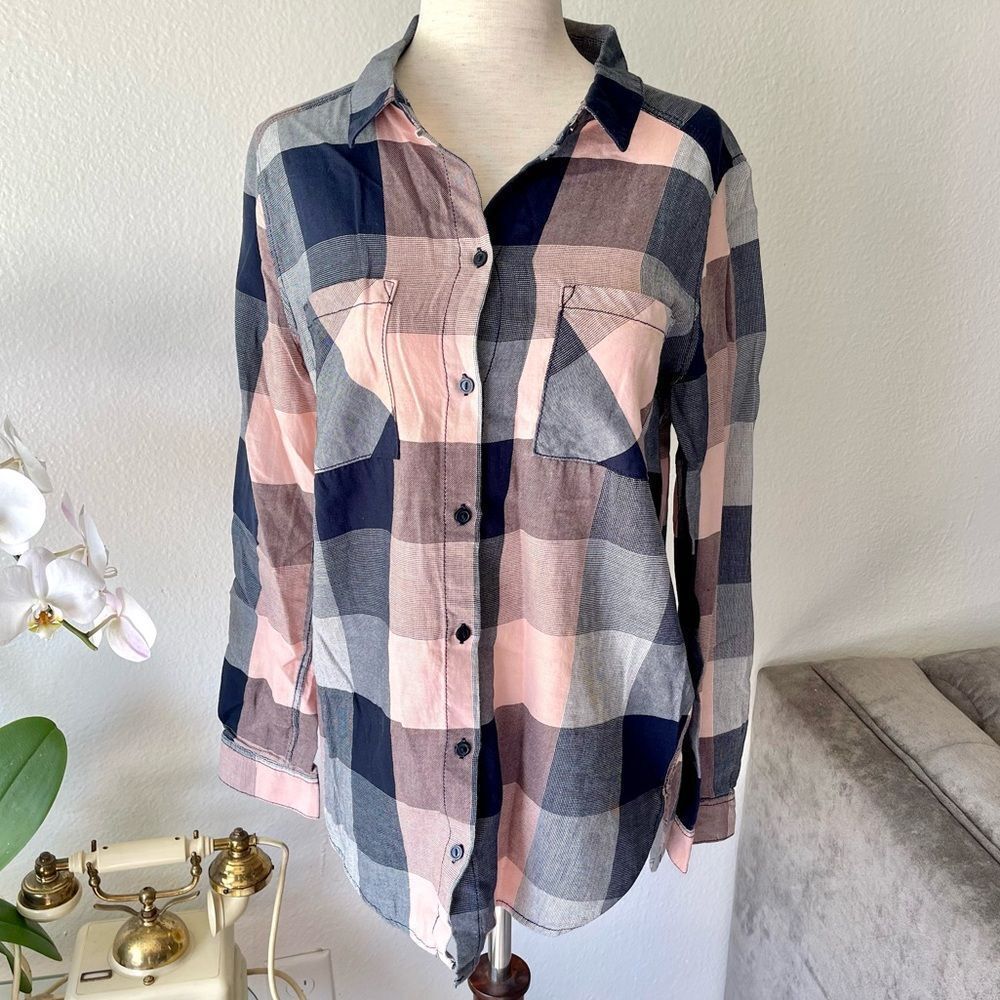 H&M Plaid Check Button-up Shirt
